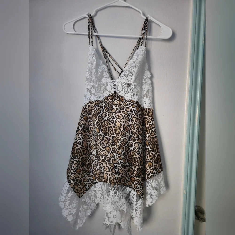 Victoria Secret Lingerie lace animal print size s/p
